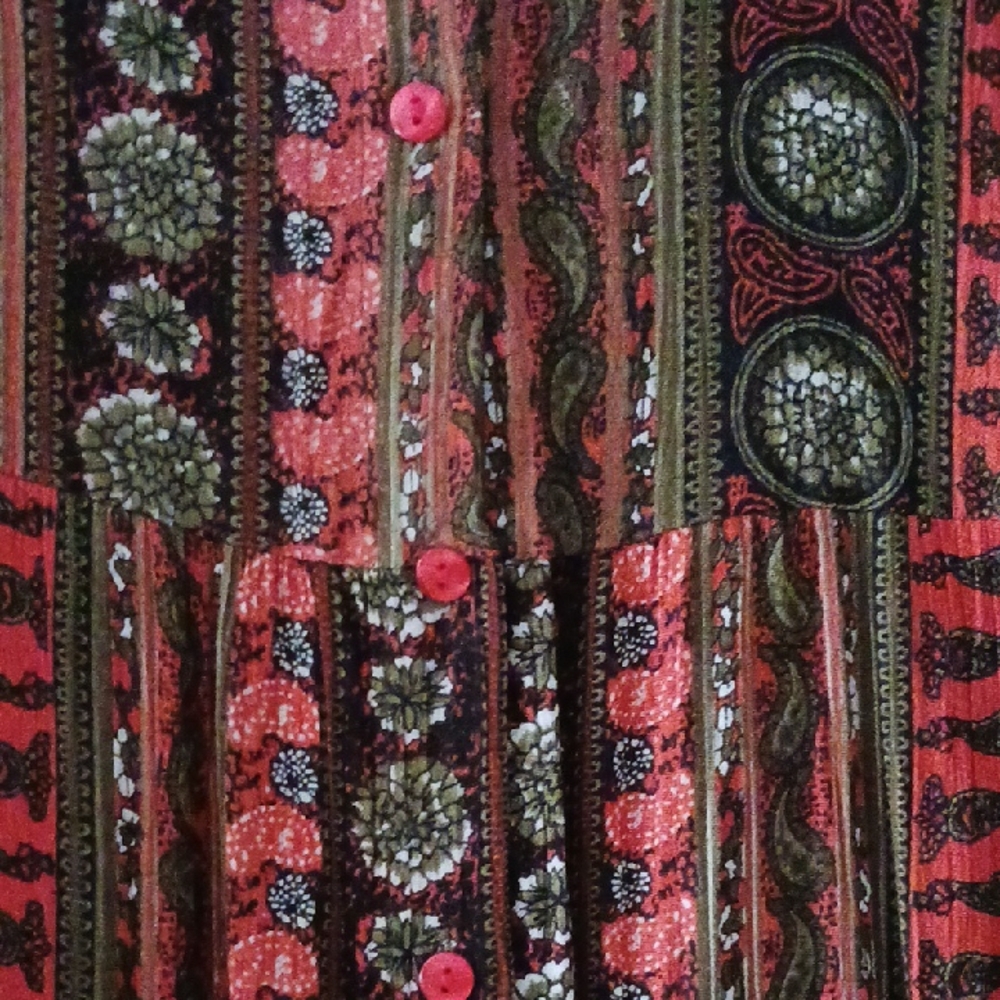 Colorful Shift Dress - Picture 5 of 5